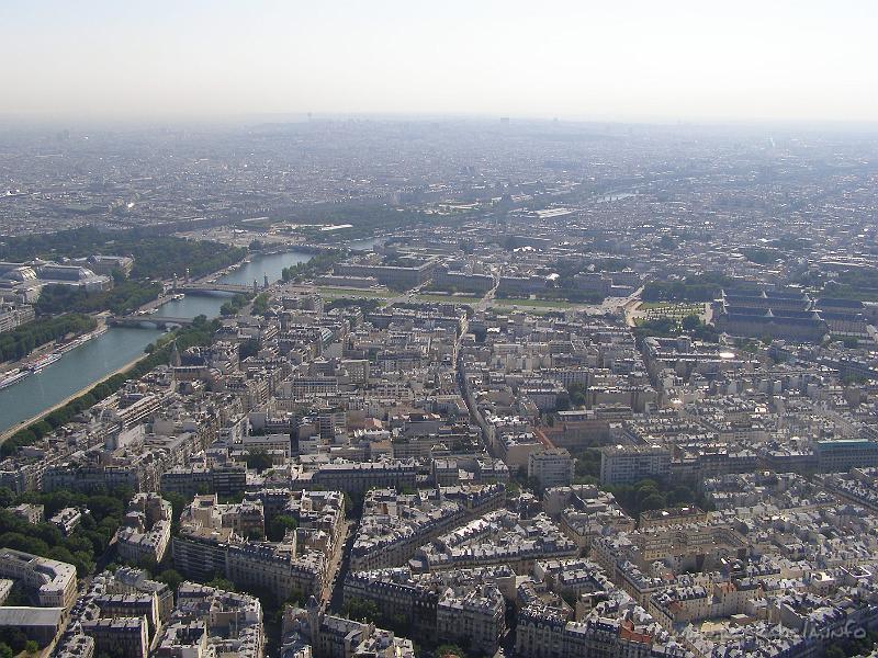 0209 - pohled z Eifelovky.JPG