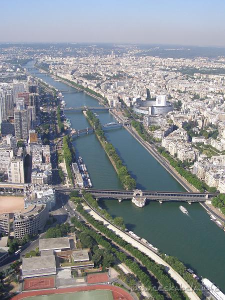 0221 - pohled z Eifelovky.JPG