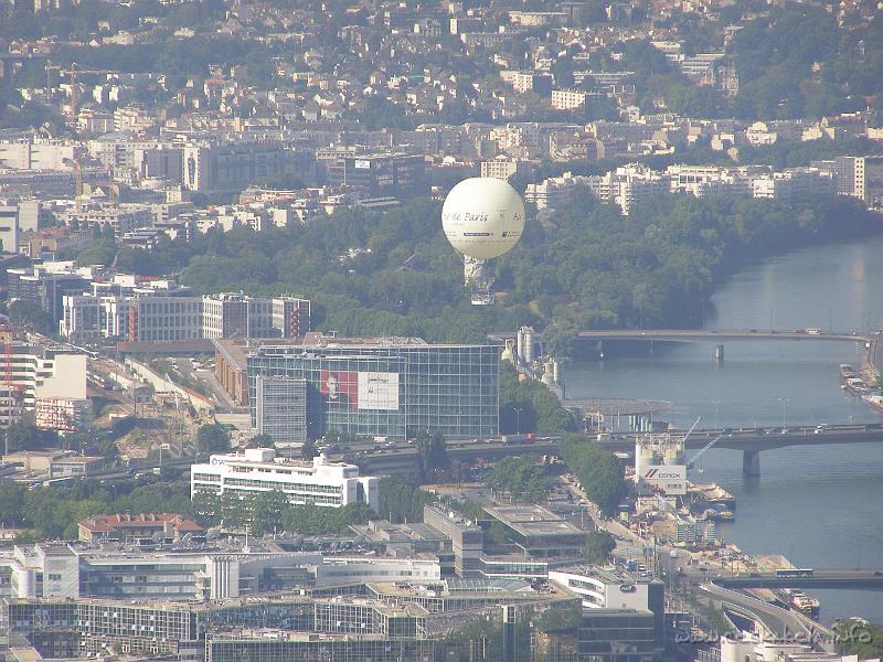 0226 - pohled z Eifelovky.JPG