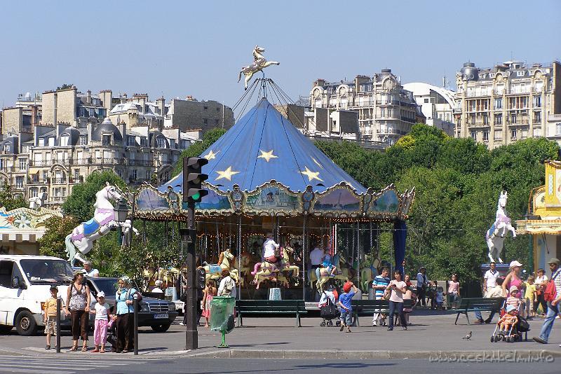 0327 - Place du Trocadero.JPG