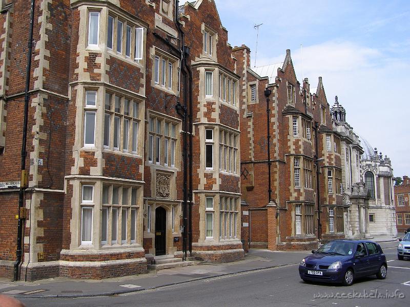 0808 - Windsor - prestizni univerzita Eton.JPG