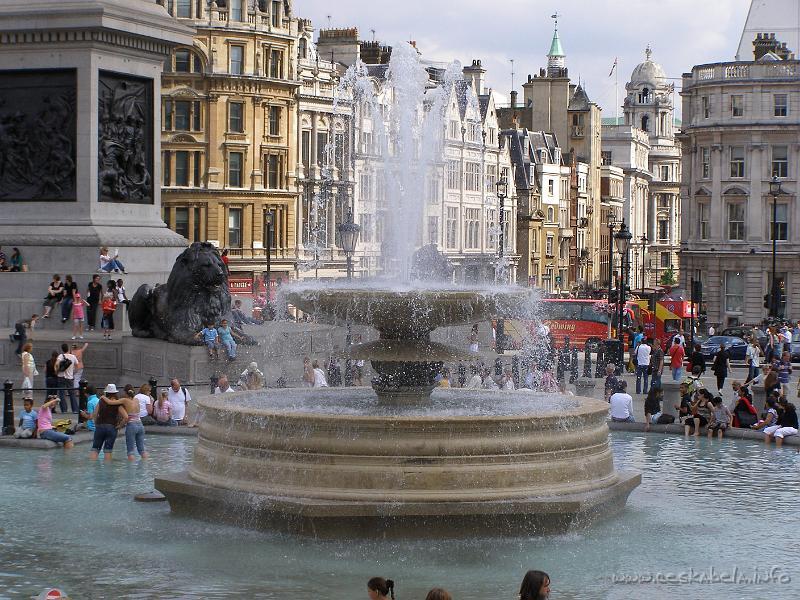 0869 - Trafalgar Square.JPG